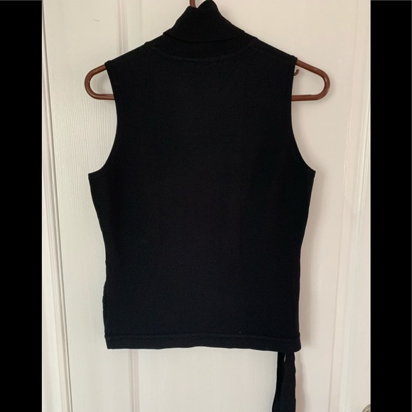 Black esprit top size L - Picture 2 of 3